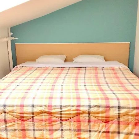 Autosole Economy Motel